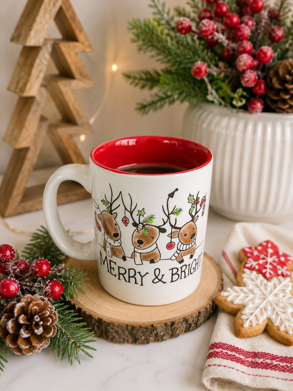 Spectrum Designz Merry & Bright Reindeer Christmas Mug 12 oz Ceramic NWOT